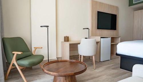 King Room with Mountain View