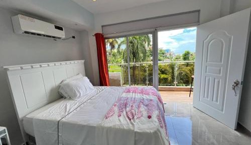 Deluxe Suite with Sea View