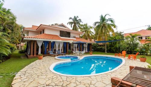 Deluxe Villa
