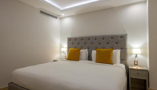 Deluxe Suite with Sea View