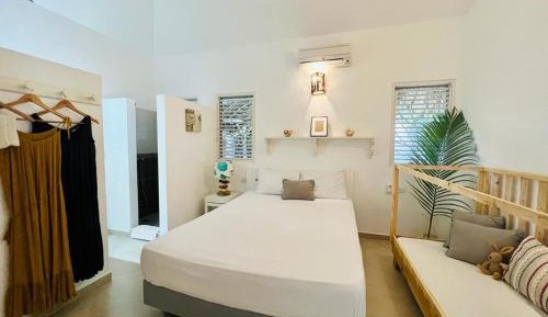 Double Room with Shared Toilet