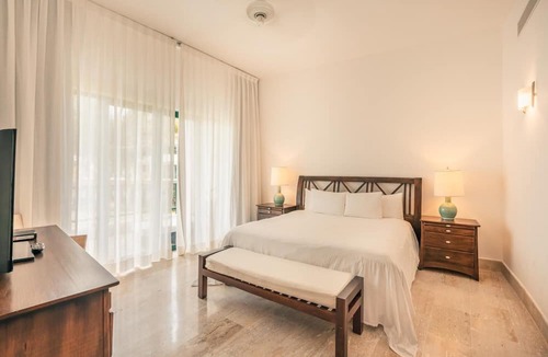 Las Terrenas Apartment | Balcony With Views 5 Guests 2 BR Sublime