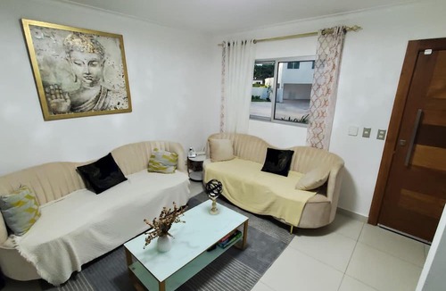 Ciudad Modelo Mirador Norte Villa | Cozy Villa in Sto Dgo Norte