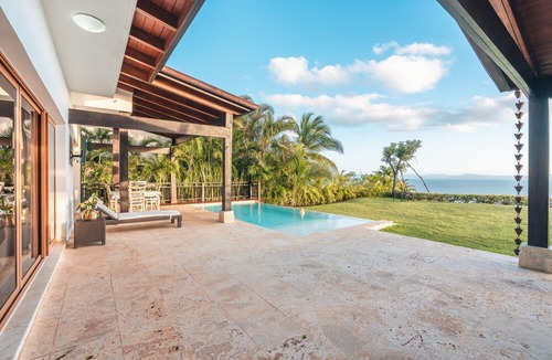Puerto Bahia Villa | Ocean View Villa at Puerto Bahia *BKFST Included* E9