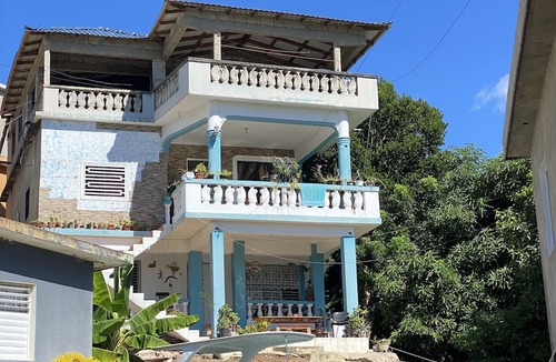 Barrio La Fortaleza Vieja House | The Water Melon House