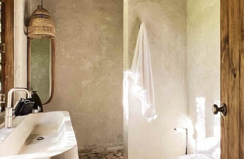 La Joya House | CasAna- Beautiful Villa in the mountains by the River, Jarabacoa, Dom. Republic.