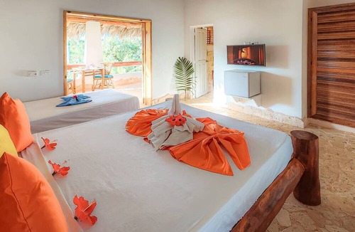 Las Galeras Villa | Large Caribbean villa just minutes from beautiful white beaches with palm trees