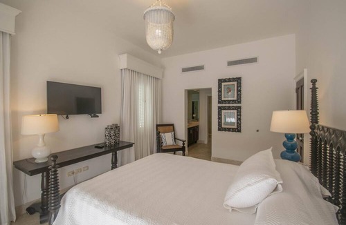 Punta Cana Villa | Ocean Front Luxury Villa in Golf and Beach Resort