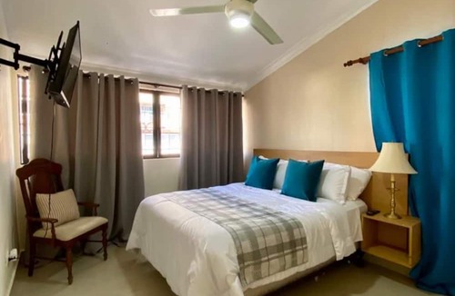 Santo Domingo Hostel | BOTANIC GARDEN HOSTAL