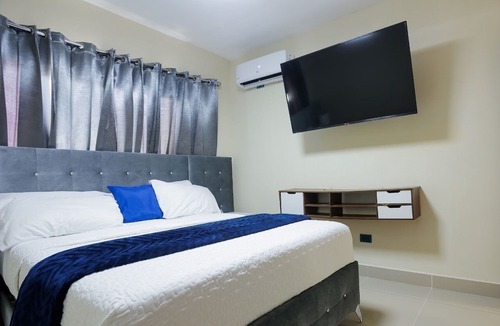 San Francisco de Macoris Apartment | Lovely 3-bedroom apartment in San Francisco de Macorís with AC, WiFi