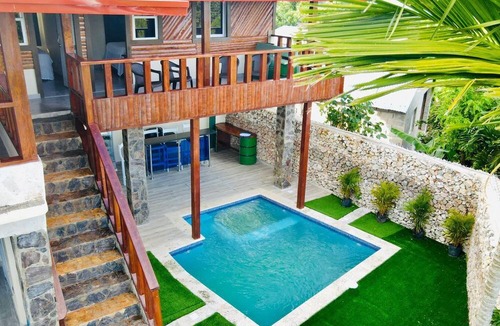 Cabrera Villa | Loma Alta