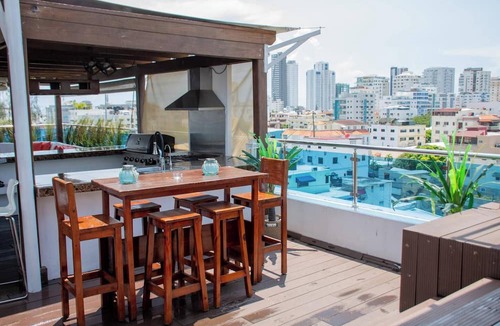 Santo Domingo Apartment | 8BR Penthouse Jacuzzi, Pool Table & Terrace