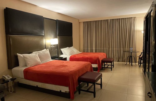 Evaristo Morales Hotel | Ramada Santo Domingo Princess Hotel