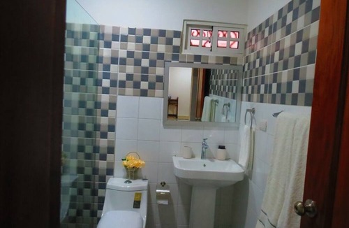 Los Maestros House | Acogedora casa. Cozy place to rest- 5 minutes from downtown