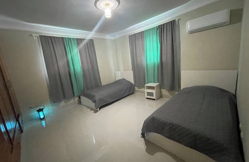 Punal House | Comfortable and safe spacious house with pool