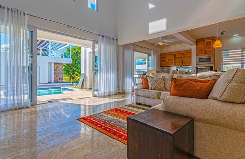 Los Cerros Villa | THE PALM VILLA: A New, Beautiful Four-bedroom at Sosua Ocean Village!