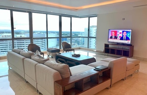 Santo Domingo Financial District Apartment | 1069 Lincoln apt 1101