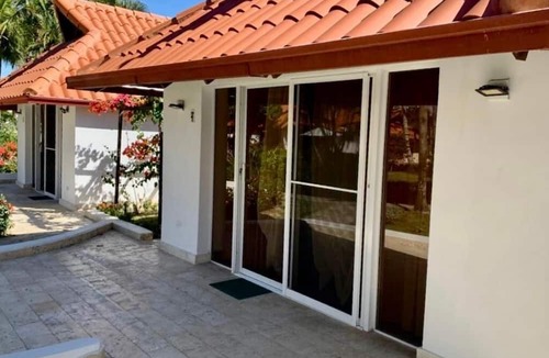 Boca Chica Villa | ON THE CLIFF IN THE CARIBBEAN SEA - VILLA MAURA