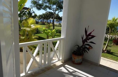 Dominicus Apartment | Flat 10 directly on the Caribbean Sea