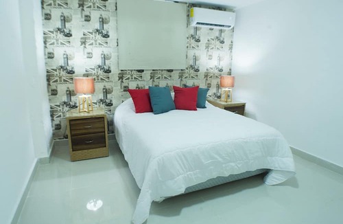 Ciudad Universitaria House | Room-malecon Premium Rooms