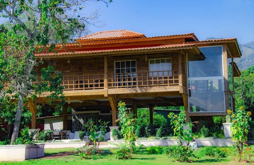 Bonao Hotel | Hotel Rancho Guacamayos