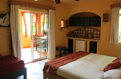 La Ceiba Bed & Breakfast | Madrugada Residencial