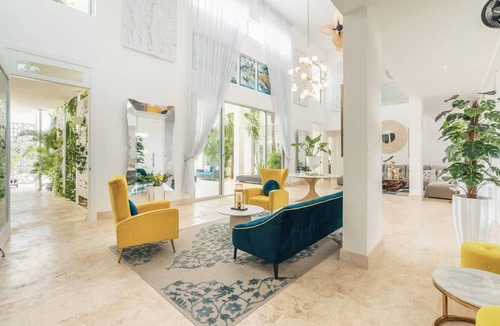 Punta Cana Villa | Villa w Maid Cook at Punta Cana Resort