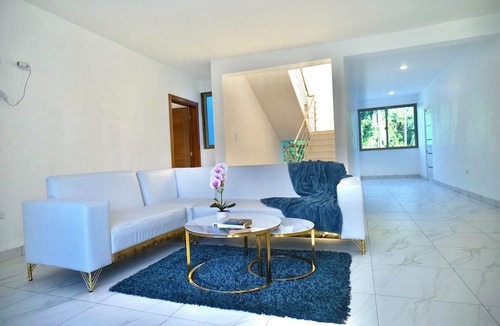 Santo Domingo Oeste Villa | Villa Pravda Guerra 4BR 6BDS 12PAX