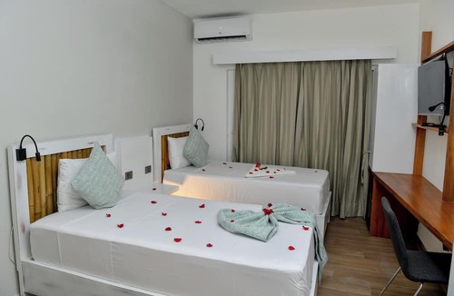 Zona Colonial Hotel | Honky Tonk Colonial
