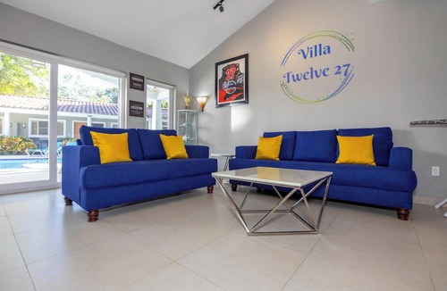 Villas Ana Maria Villa | Villa Twelve27