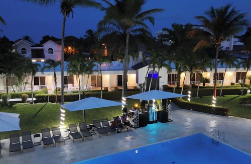 La Esplanada Hotel | El Colibri Hotel