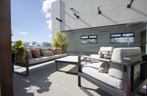 Yolanda Morales Apartment | Céntrico con Piscina+bbq+gym+espacio de Trabajo y Personal en el Lobby 24/7