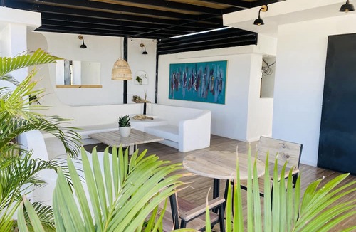 Ciudad Nueva Hotel | Ocean Breeze