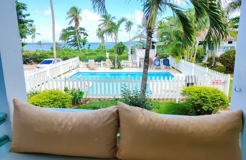 Las Galeras Hotel | B&B La Isleta Apart Hotel