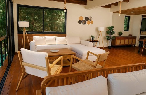 Jarabacoa Villa | Escápate al Bosque · Villa Completa · Piscina · BBQ · Hasta 12 Huéspedes