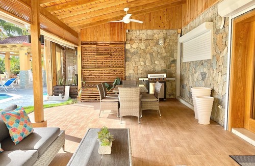 Villas Del Mar Villa | Bright Gorgeous Fully Equipped Villa w/Pool