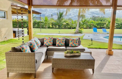 Villas Del Mar Villa | Bright Gorgeous Fully Equipped Villa w/Pool