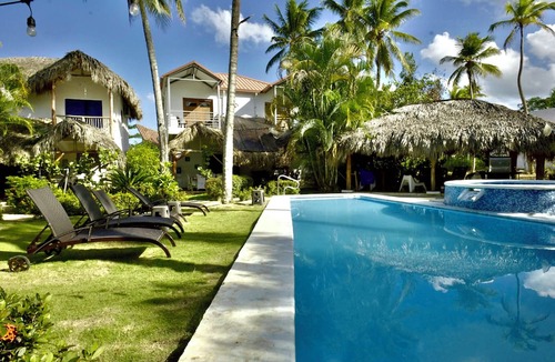 Las Terrenas Villa | LasTerrenasPlayaBonita+NearBeach+Maid+Cozy+WiFi+A/C+6Beds/12Pax+3BR/KichEquiped