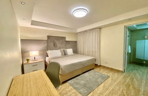 La Arboleda Condo | Lovely Apartment in the Heart of the City: Renovated, Stylish Decor