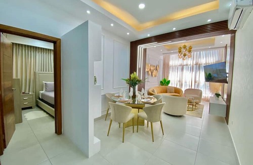 Downtown Santo Domingo Condo | Elegant, Finely Decorated City Center 2 Bdrm Condo, Pool, Near All