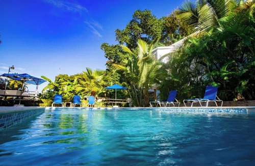 Villas Ana Maria Condo | Cozy and Central Apartment 1br-1ba With Pool