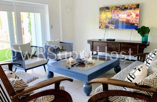 Juan Dolio Villa | PARADISE VILLA CHEF+FOOD GOLF POOL BBQ KING BEDS