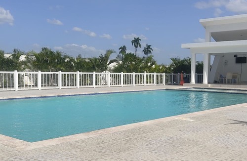Licey al Medio Apartment | 🌇Luxury Apartment near airport (STI) 🌟
