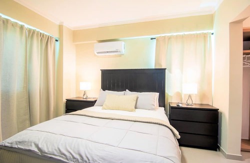 Downtown Santo Domingo Apartment | Santo Domingo Charming City Center Apartment + Free Parking and Gym ✔️