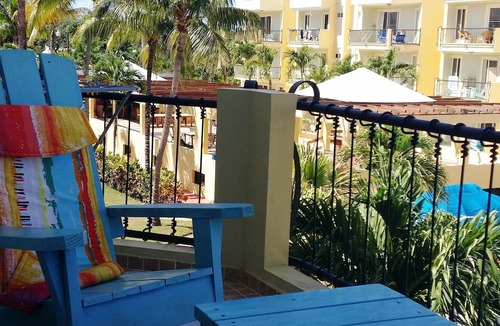El Batey Apartment | 1-BD condo in central Sosua, pool/Wi-Fi/cable TV, guest-friendly