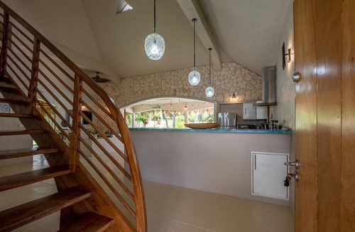 La Iglesia Villa | Perfect Getaway – Villa with Pool & Jacuzzi Near Town & Beach, Las Terrenas