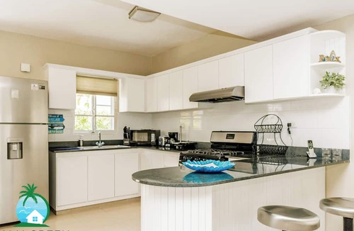 Playa Bibijagua Villa | Your Luxury Vacation Villa walk distance to the beach with 15%off weekly