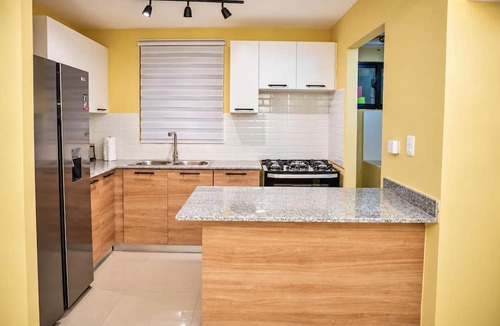 Santo Domingo Este Apartment | Modern 3BR Apartment Near SDQ Airport with Free Parking, Fast Wi-Fi
