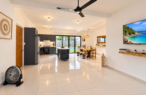 Cabarete House | 3 bedroom villa,5 minutes to the main beach driving 3 minute to other beach