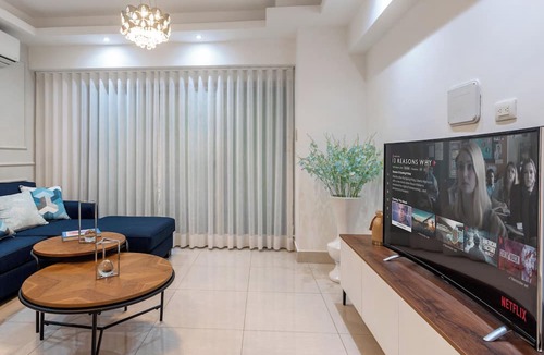 La Julia Apartment | Apartments in La Julia Sleeps up to 8